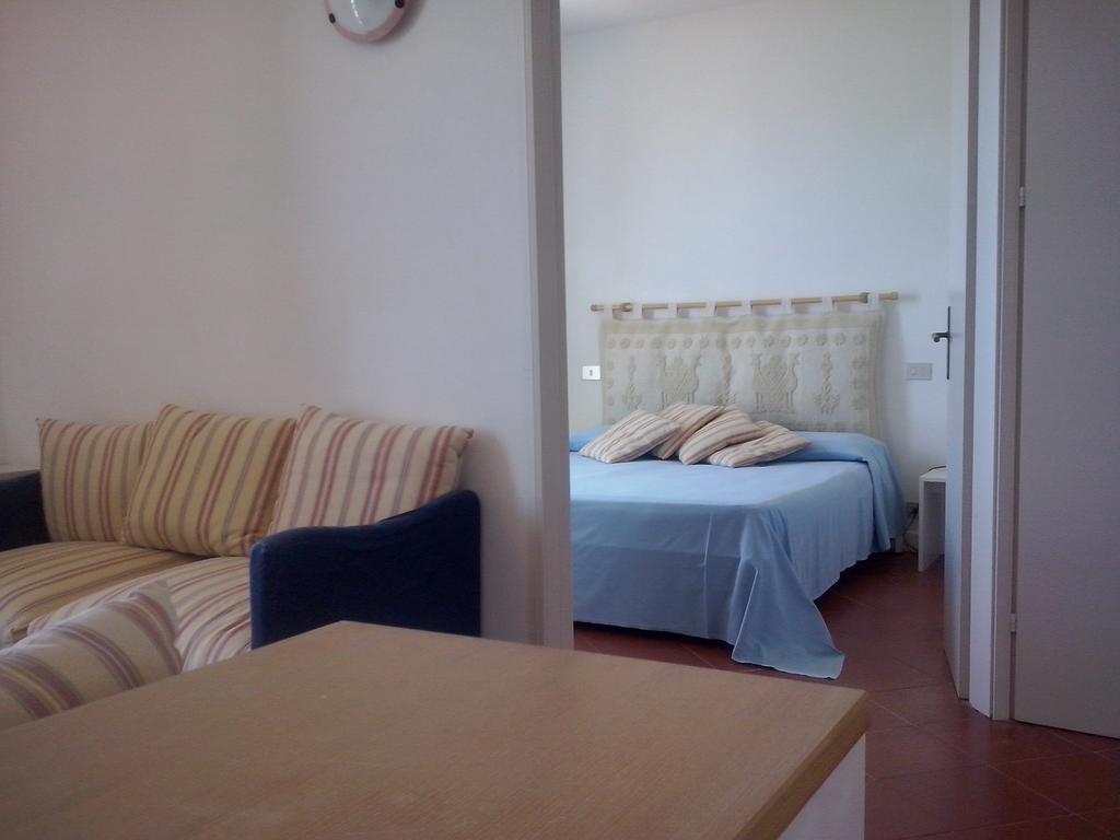 Rocca Ruja Vip Apart otel Stintino Oda fotoğraf